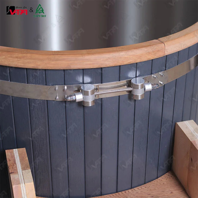 Custom Red Cedar Cold Plunge Tub Alfresco Outdoor Living Australia