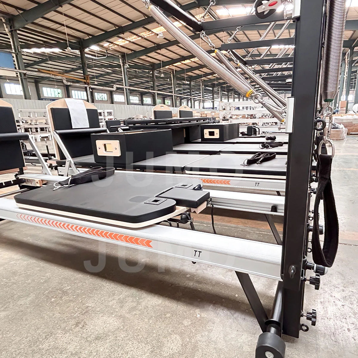 Adjustable Aluminum Pilates Reformer with Tower 236cm White