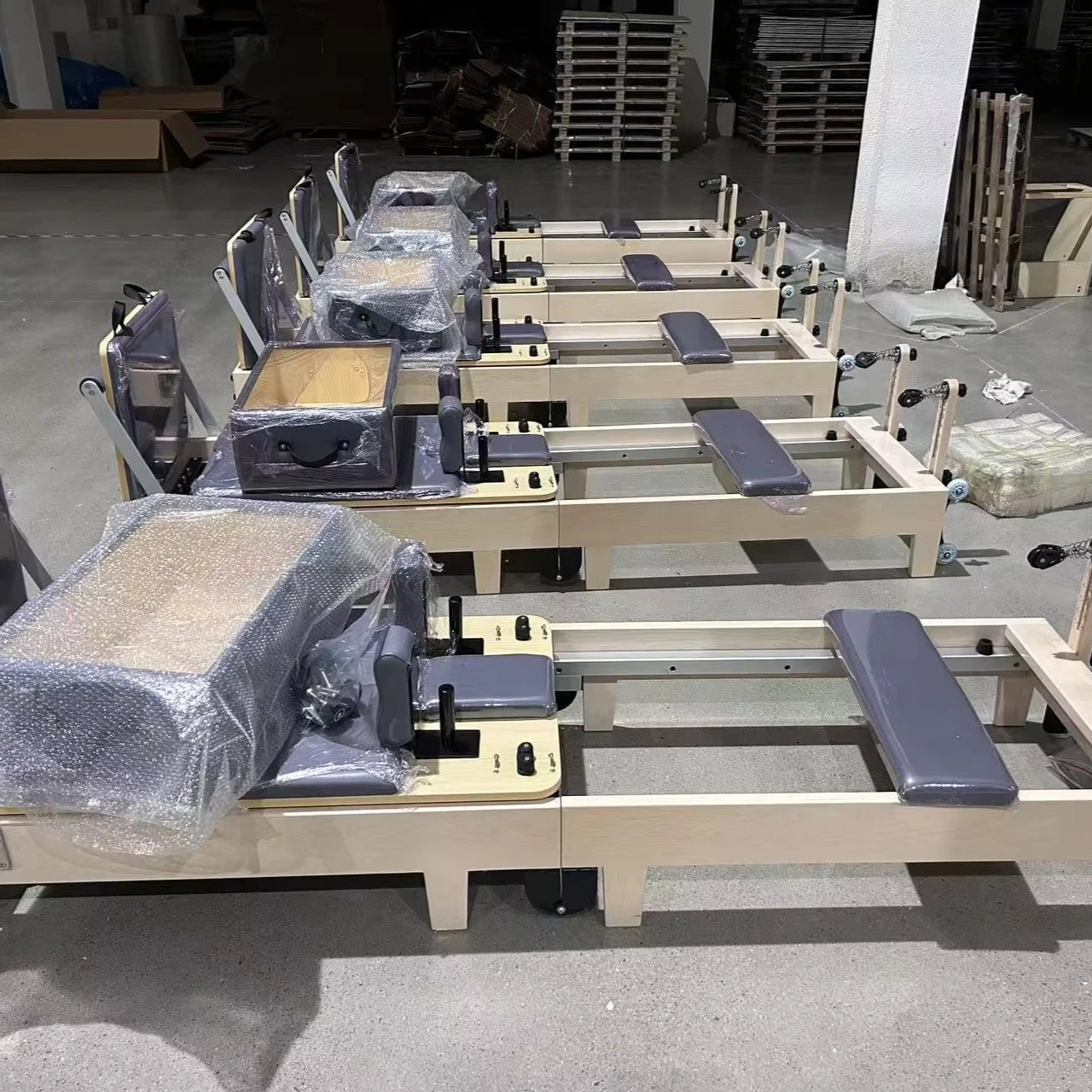 JUMO Foldable Maple Wood Pilates Reformer Studio Grade