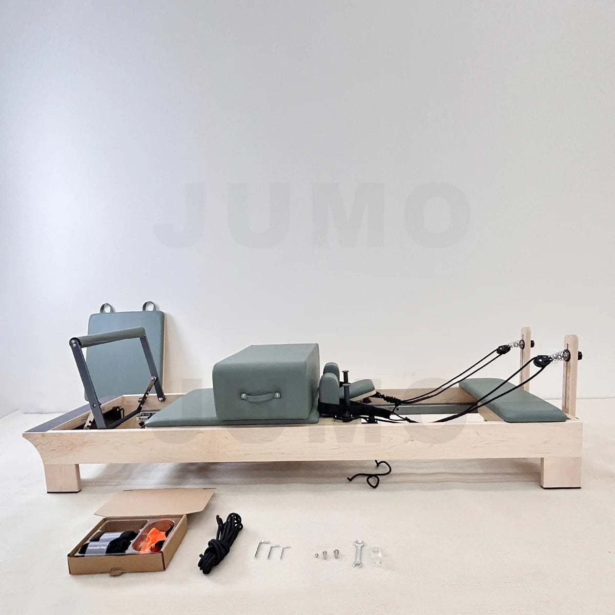 Professional Aluminum Pilates Reformer Commercial Grade 2320mm