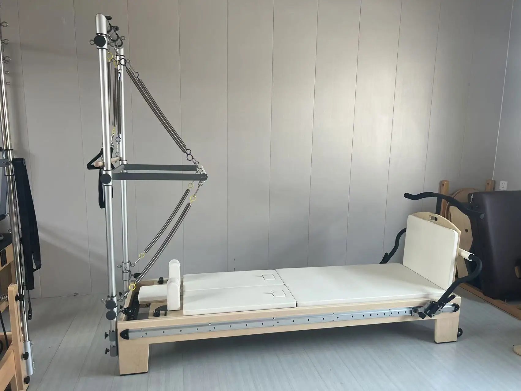 Split Carriage Maple Wood Pilates Reformer Tower White