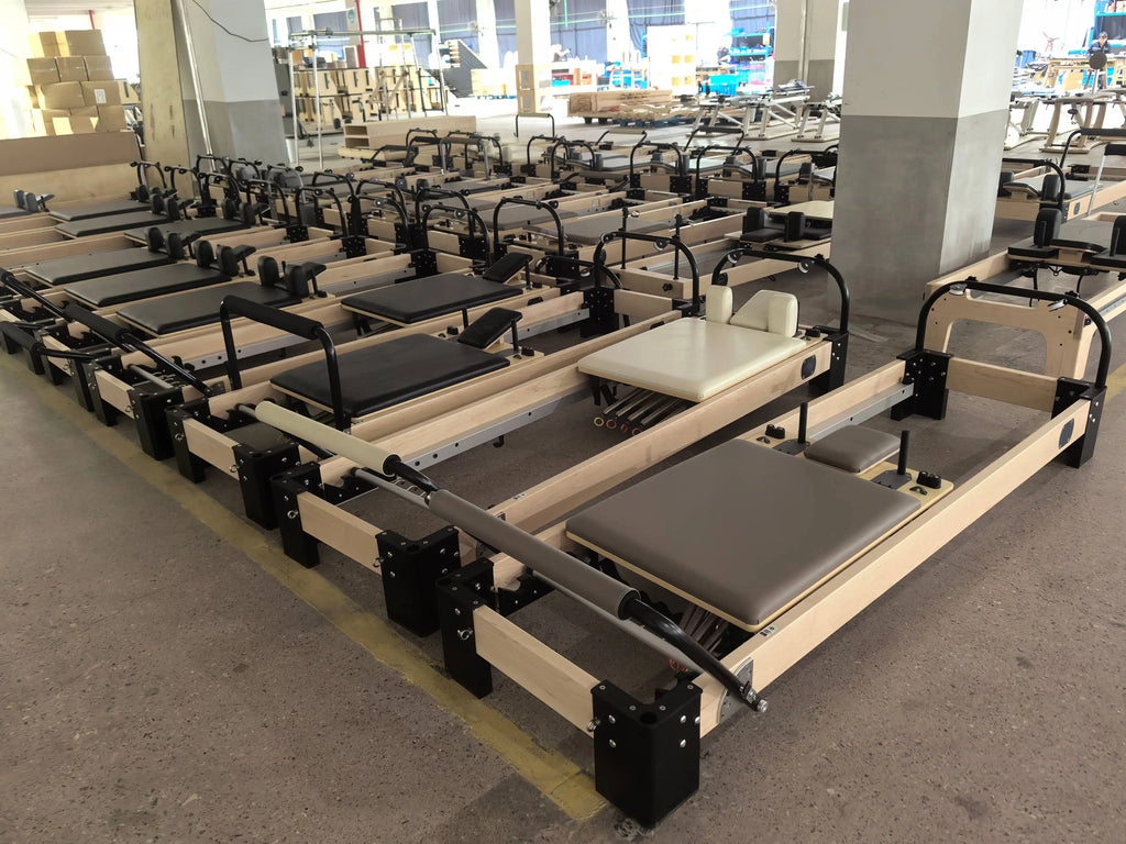 Maple Wood Pilates Reformer Studio Machine 232.5x69x73cm
