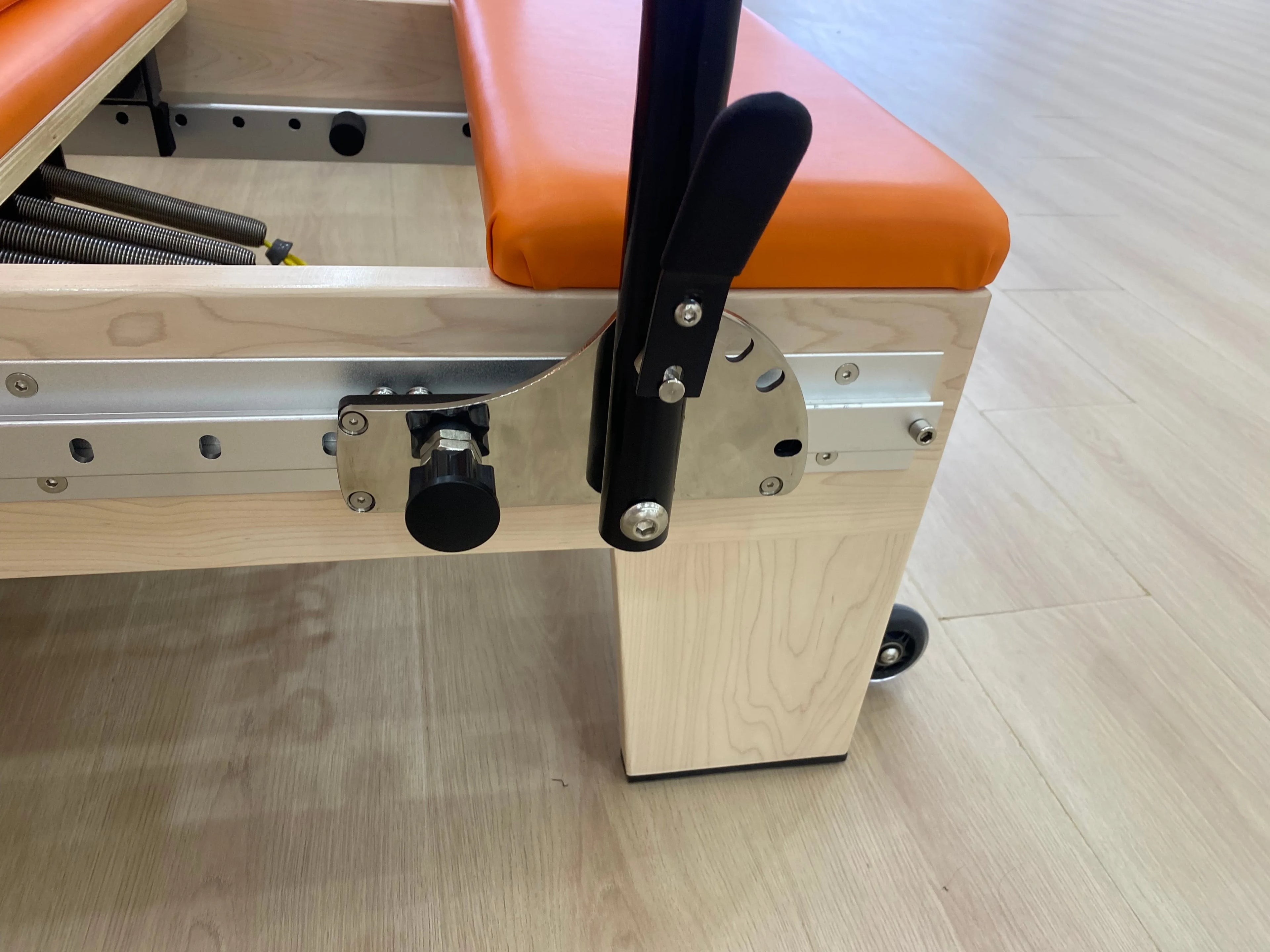 Pilates Reformer Machine Maple Wood Commercial Studio Fitness Equipment