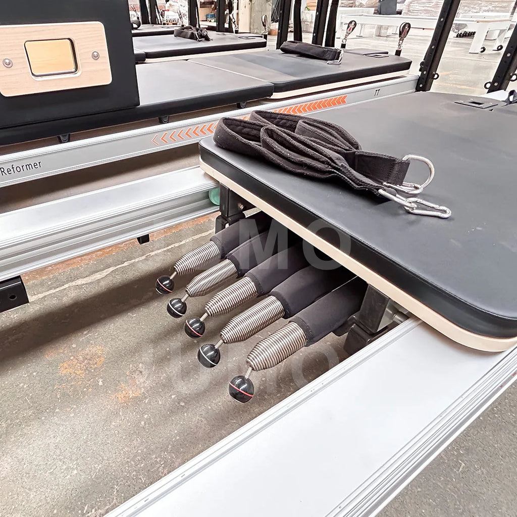 Adjustable Aluminum Pilates Reformer with Tower 236cm White