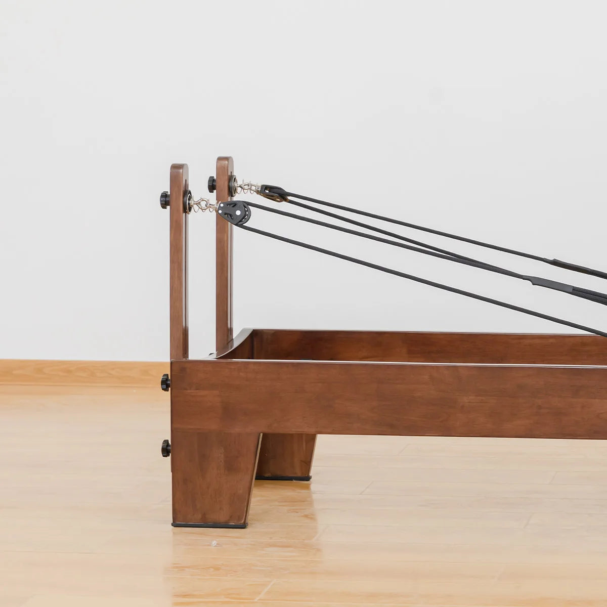 Walnut Wood Reformer Pilates Machine Professional Studio Bed