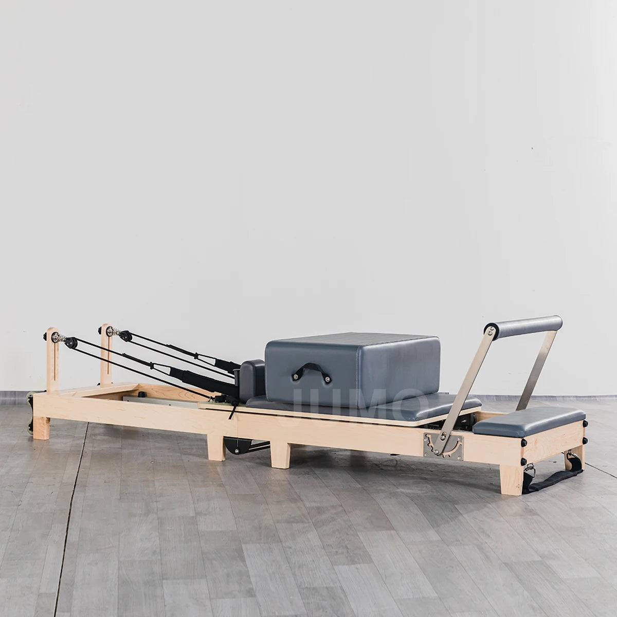 JUMO Foldable Maple Wood Pilates Reformer Studio Home Equipment