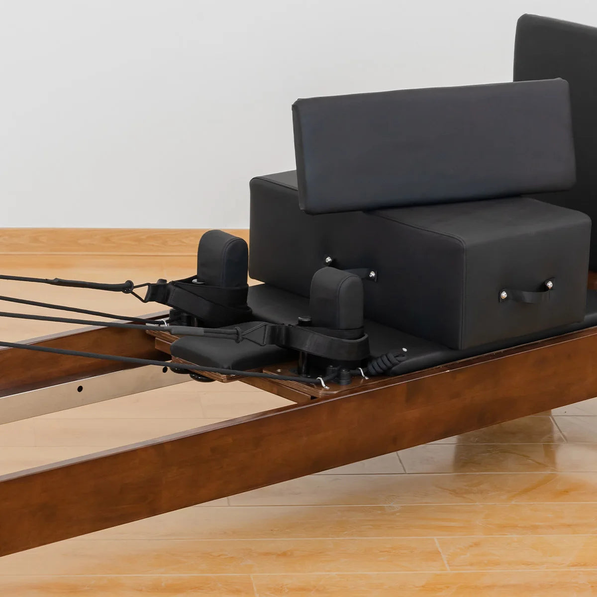 Walnut Wood Reformer Pilates Machine Professional Studio Bed