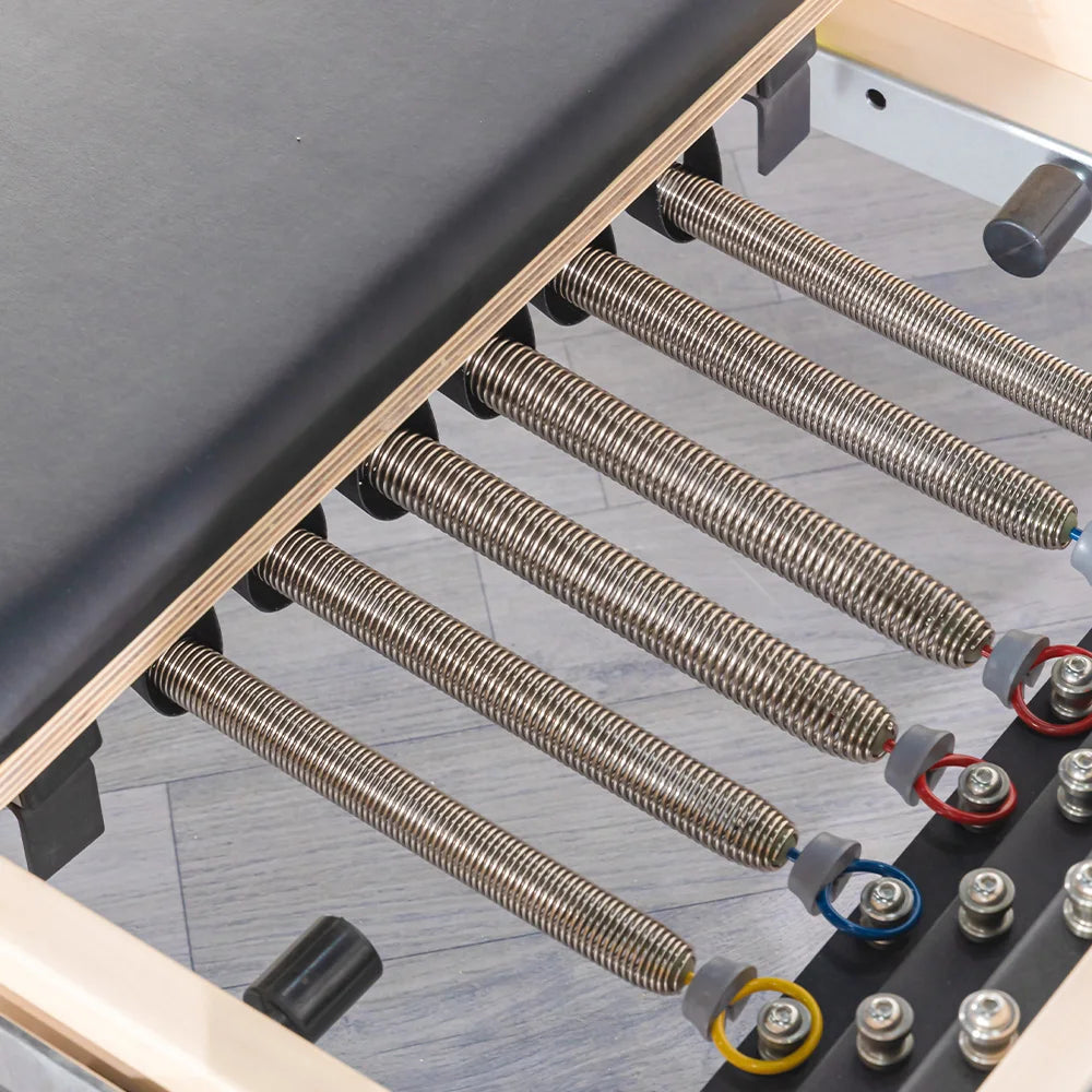 MW01 Pilates Reformer Maple Wood Black